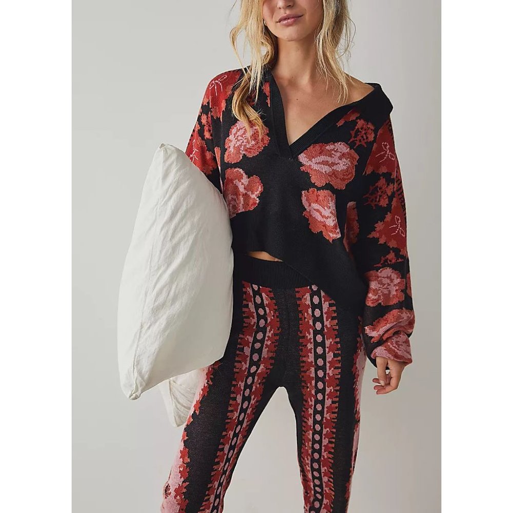 Free People Black and Red Floral Knit Leggings
